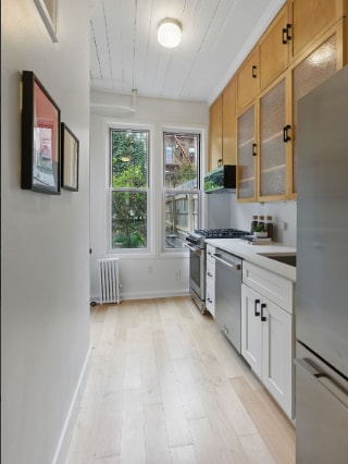 Building Photo - 152 N 9th St