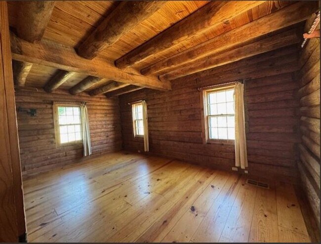 Foto del edificio - FOR LEASE!!!!!!!!!!