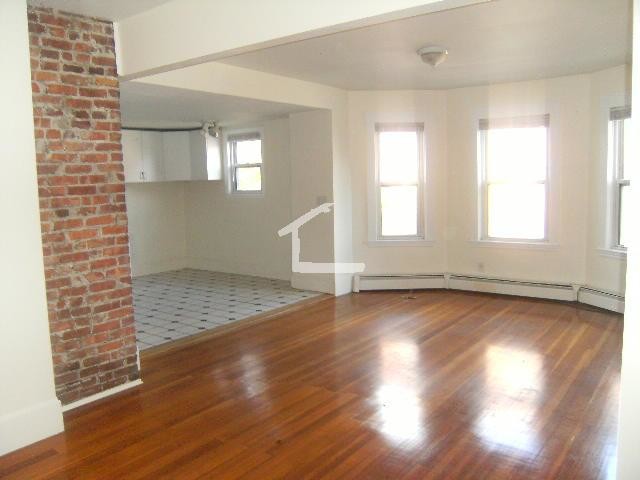 Building Photo - 505 Washington St