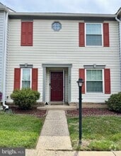 Building Photo - 1104 Wind Ridge Dr