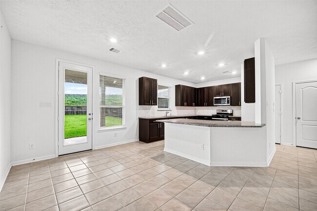 Building Photo - 15723 Autumn Chicory Dr