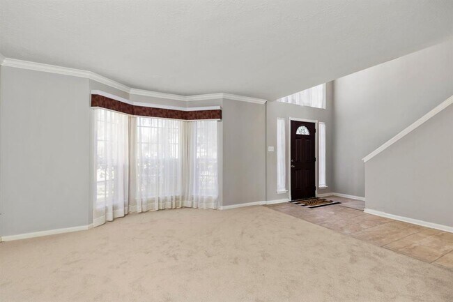 Building Photo - 19322 Carpet Bagger Dr