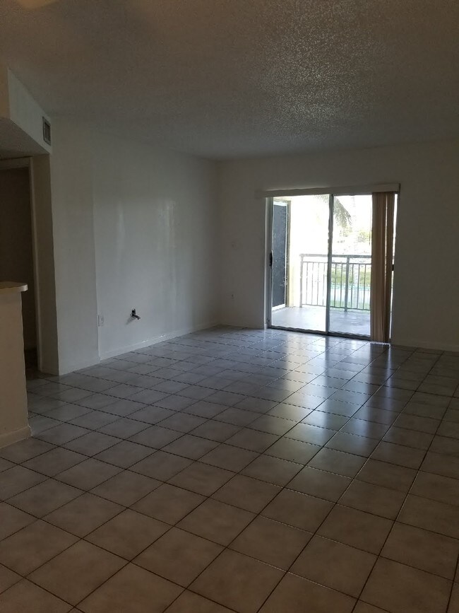 Living Room - 8670 SW 212th St