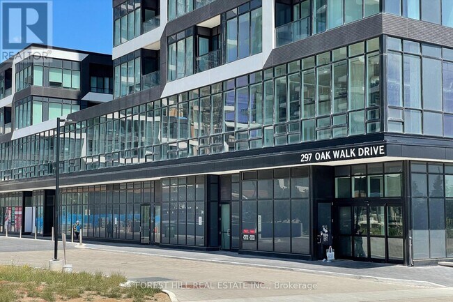 Photo du bâtiment - 297 Oak Walk Dr