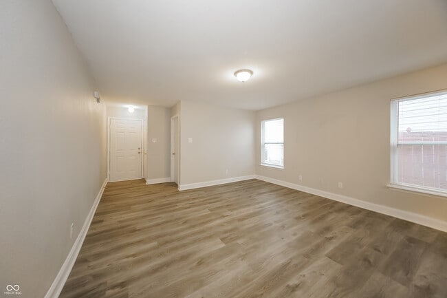 Building Photo - 8431 Sansa St