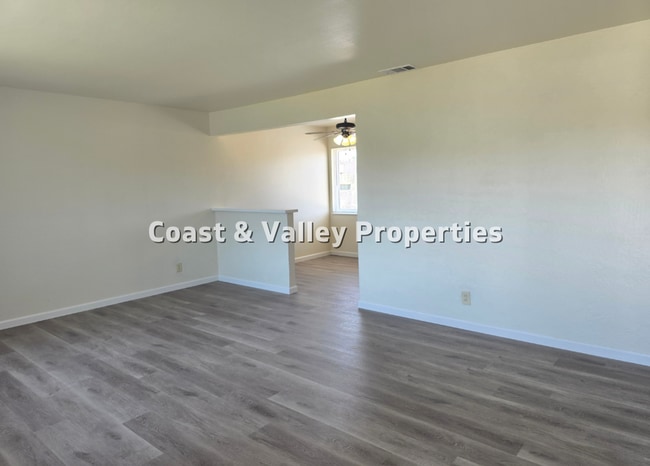 Building Photo - Lompoc Home for RENT!!!