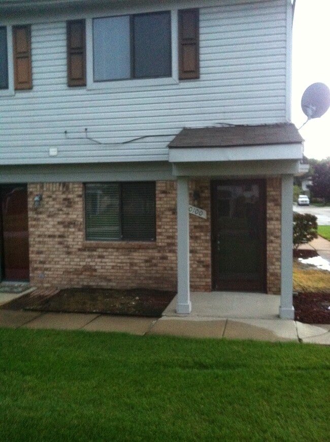 Foto del edificio - 50100 South Benny Court