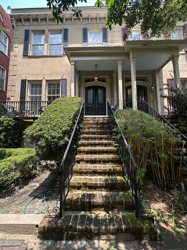 Foto del edificio - 212 E Gaston St