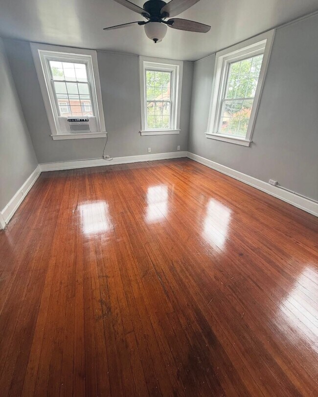 Foto del edificio - 1415 Leigh St