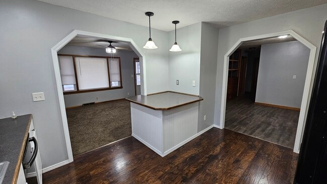 Foto del edificio - 315 N Pecan St