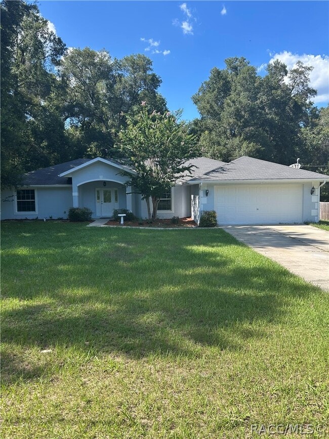 Building Photo - 3075 E Crown Dr