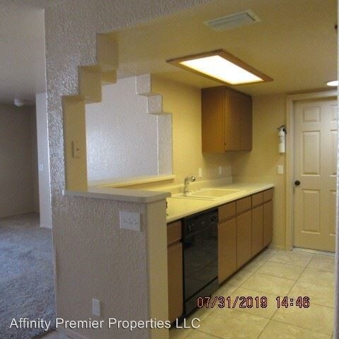Building Photo - 3515 El Toro Dr