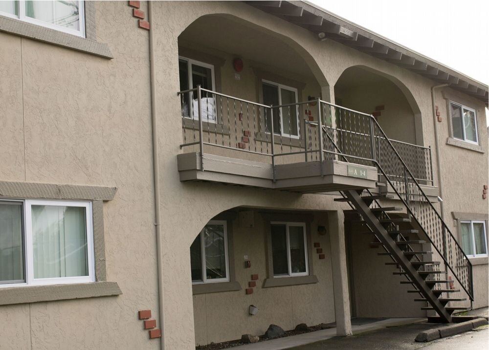 Primary Photo - Charming One Bedroom Tacoma