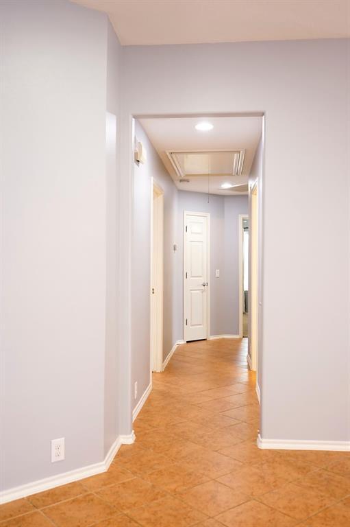 Building Photo - 2716 Woodspring Acres Dr