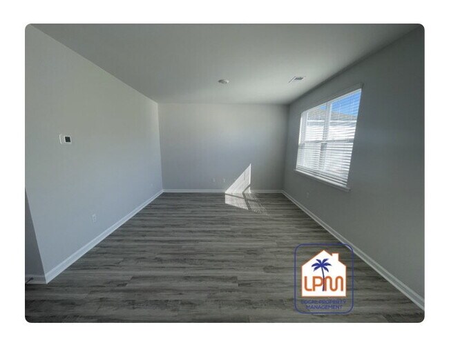 Foto del edificio - **NEW BUILD**