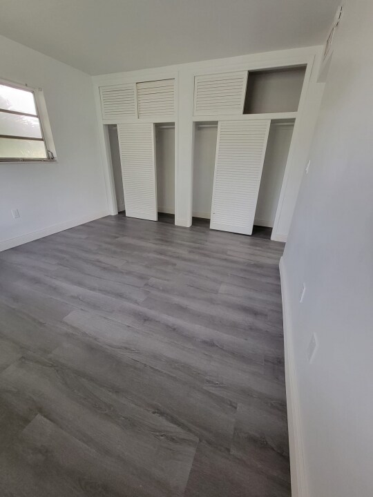 Foto del edificio - 7610 SW 82nd St