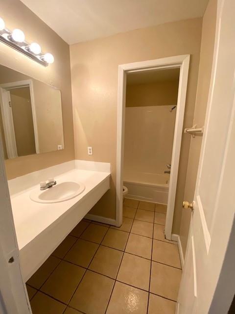 Building Photo - 3206 Lobit Dr