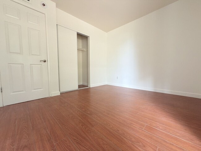 Foto del edificio - Spacious 3Bd/ 2Br in Canoga Park!