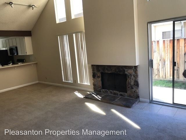 Building Photo - 2 br, 2 bath House - 2358 Bay Meadows Cir