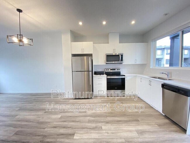Photo du bâtiment - 870 Cornerstone Blvd NE