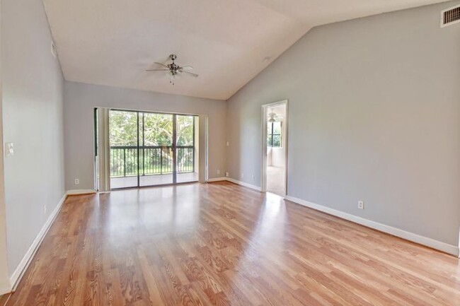 Building Photo - 5701 Riverside Dr