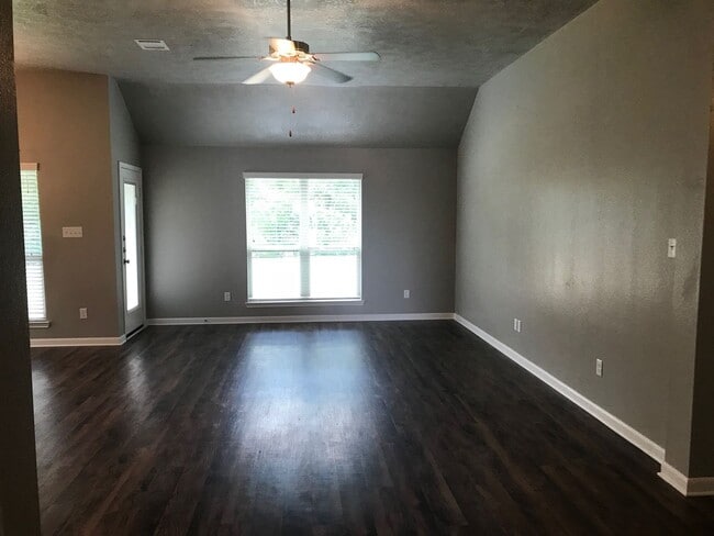 Building Photo - 4108 Summer Haze Ct