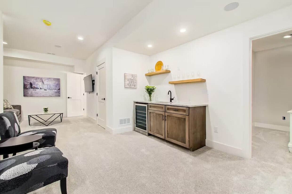 Foto principal - 1140 Hamlet St