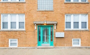Building Photo - 4136 W Palmer St