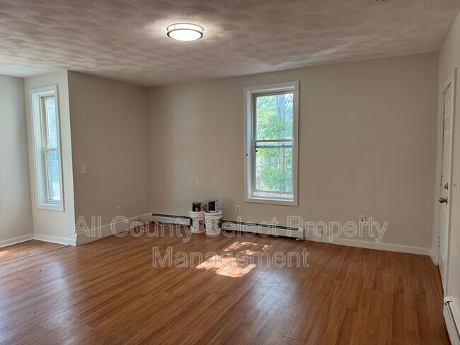 Foto del edificio - 85 Groveland St