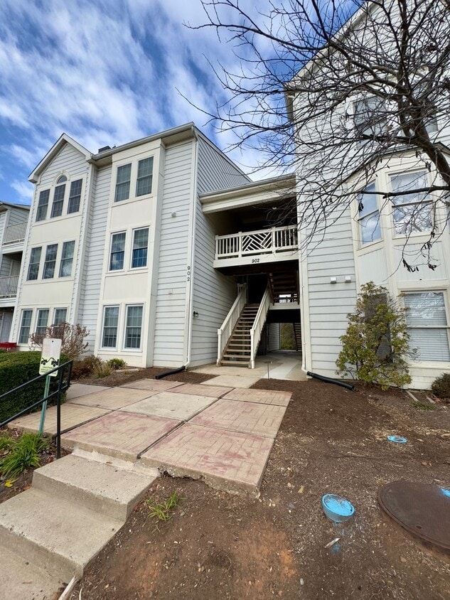 Charming 2 Bedroom/2 Bathroom Apartment in Bel Air, MD! - Charming 2 Bedroom/2 Bathroom Apartment in...