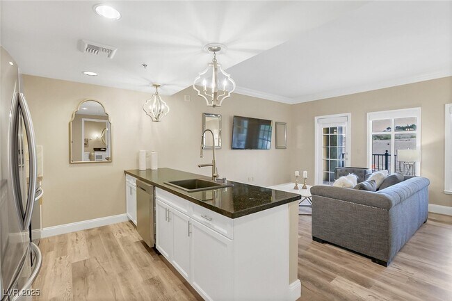 Foto del edificio - 30 Strada Di Villaggio