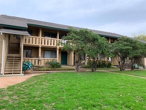 Building Photo - 10810 Newmont Rd