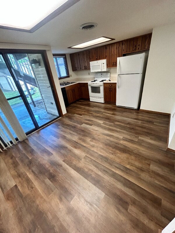 Foto del edificio - 1710 Willow View Rd