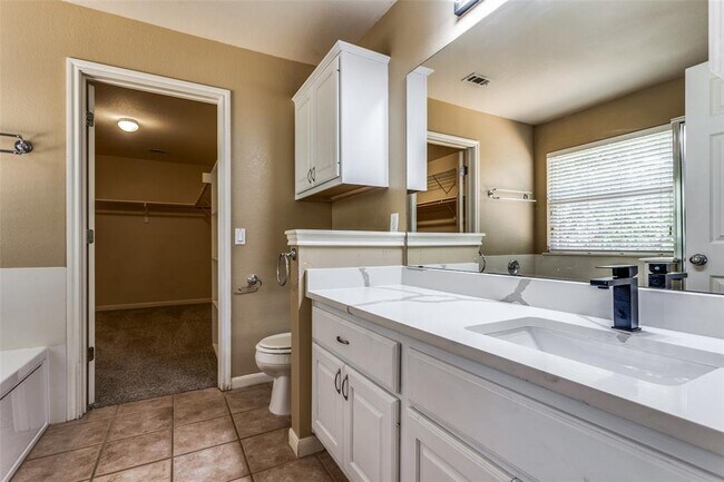 Foto del edificio - 4004 Canyon Glen Cir