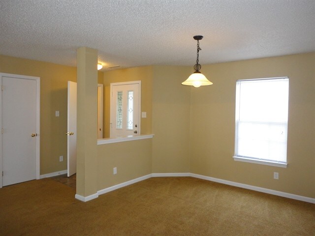 Building Photo - 10947 Delphi Drive