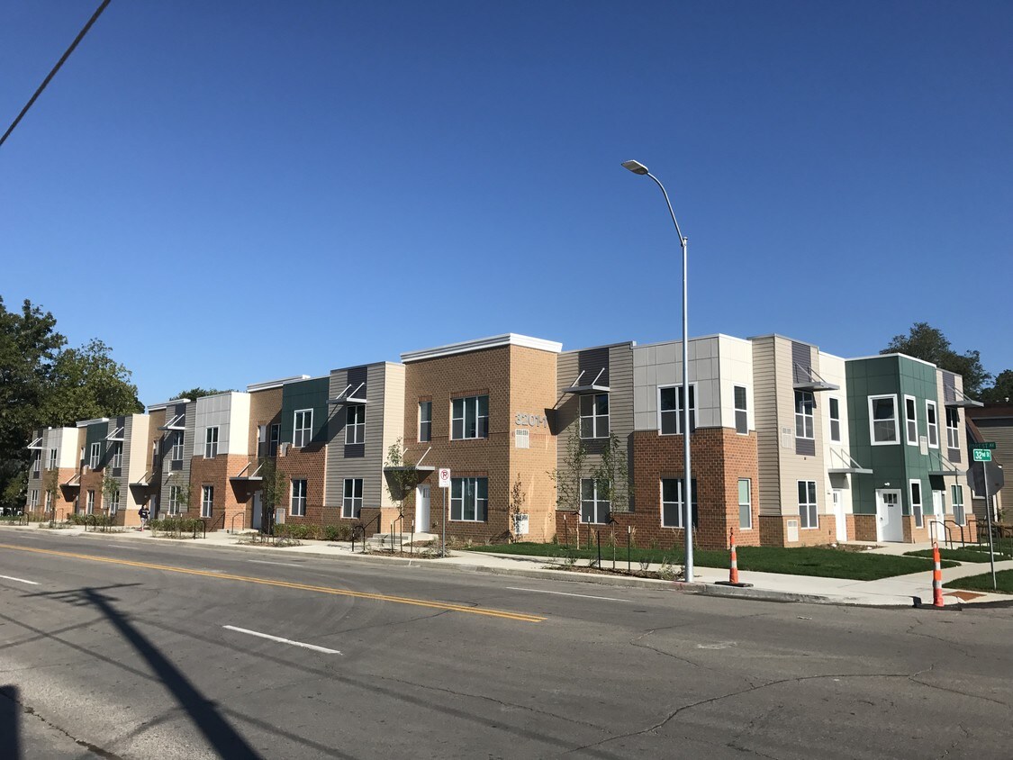 3202 Forest Ave, Des Moines, IA 50311 Rentals in Des Moines at 3202