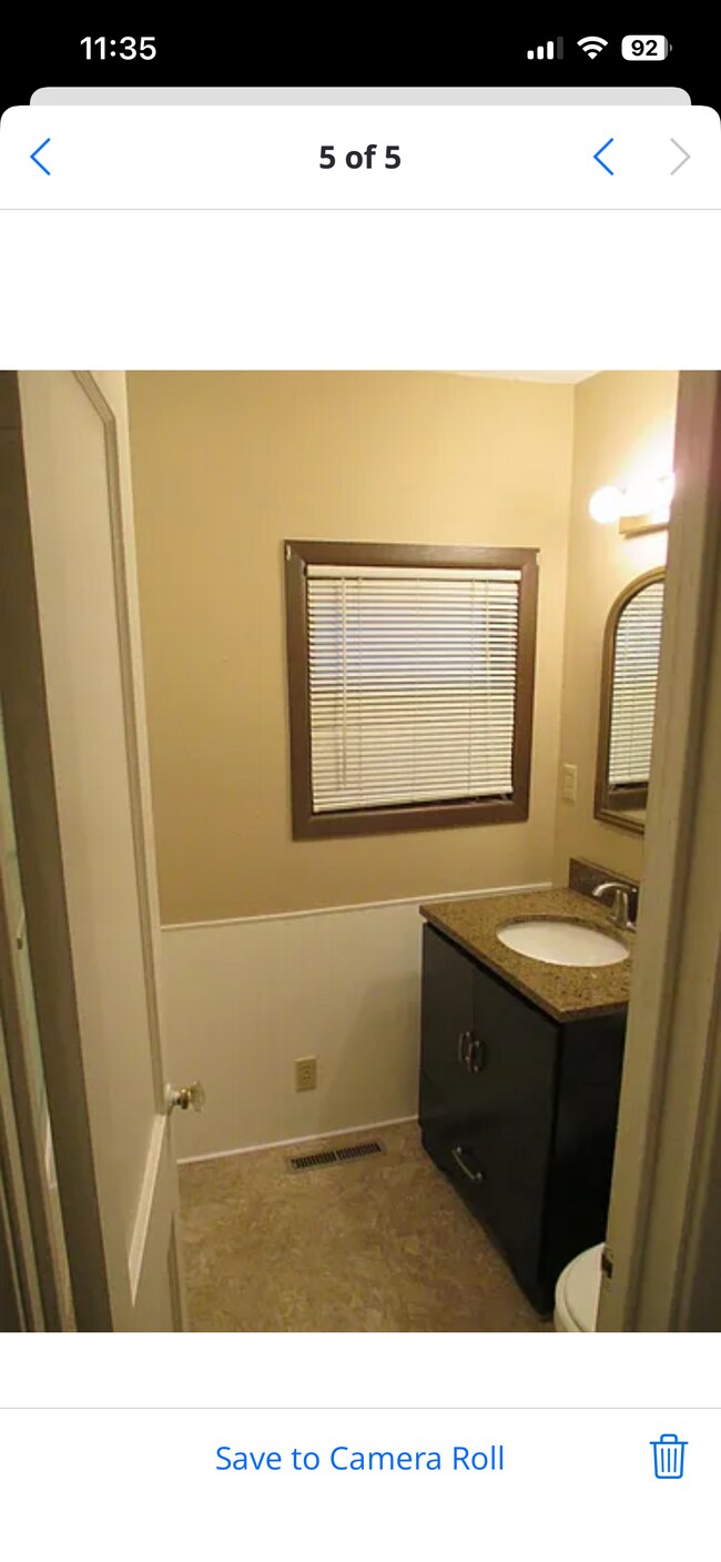 Foto del edificio - 1095 Front St