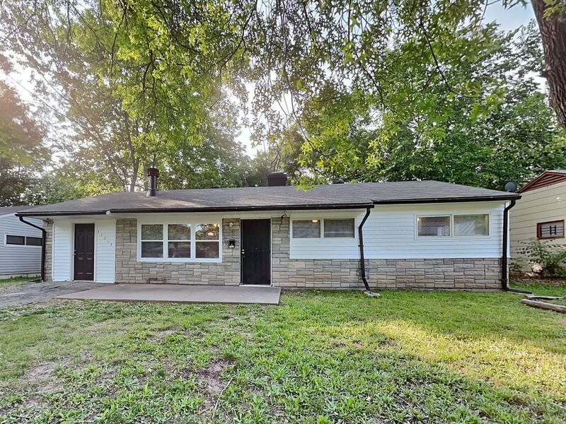 Foto principal - 11217 Corrington Ave