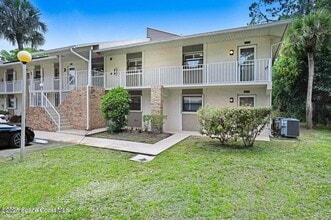 Building Photo - 1600 Woodland Dr