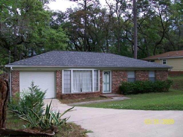 Primary Photo - 1824 Doric Dr