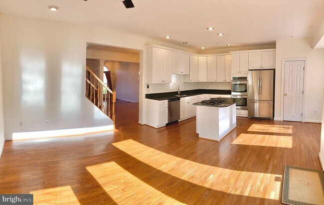 Foto del edificio - 1802 Dawson St