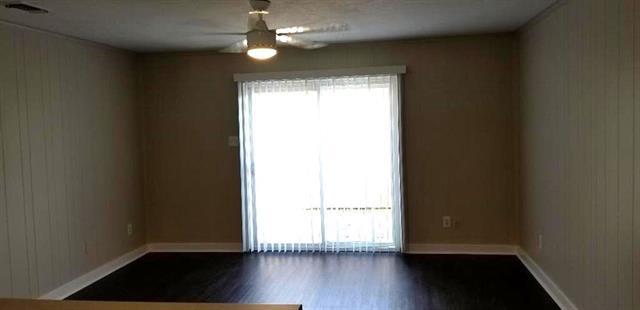 Foto del edificio - 4317 Harvest Hill Rd
