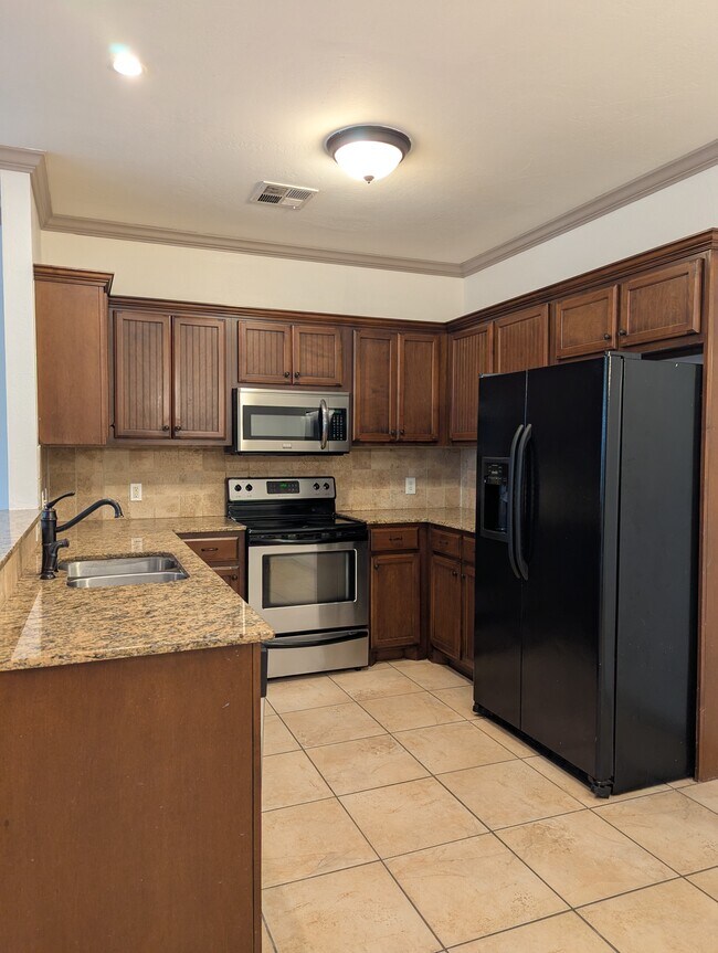 Cocina - 13715 Oxford Dr