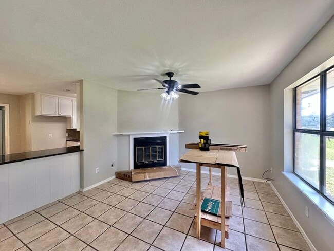 Building Photo - Stoneridge Duplex 454/452
