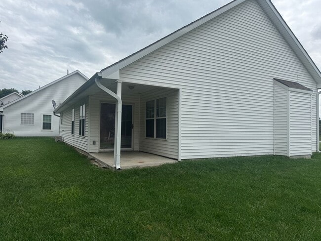 Building Photo - 12201 Walden View