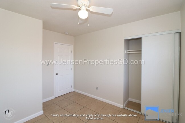 Building Photo - Jefferson Ave Apt A (782)