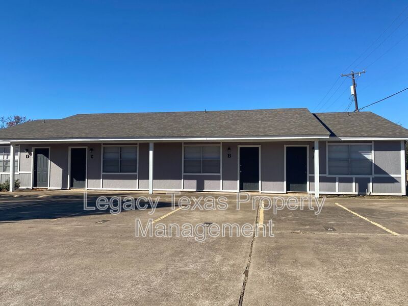 Primary Photo - 1419 W Kilpatrick St