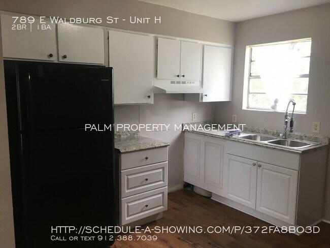 Building Photo - 789 E Waldburg St