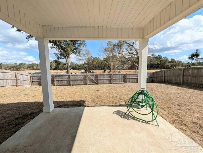 Building Photo - 6622 Sun Tree Cir
