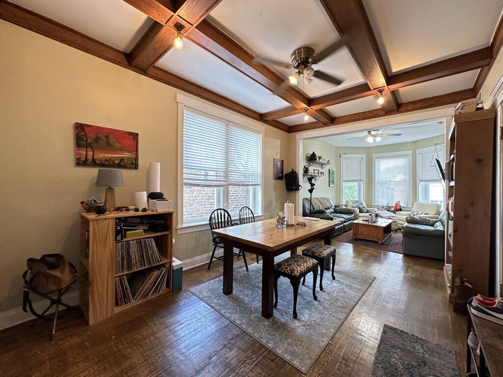 Primary Photo - 2623 W Crystal St